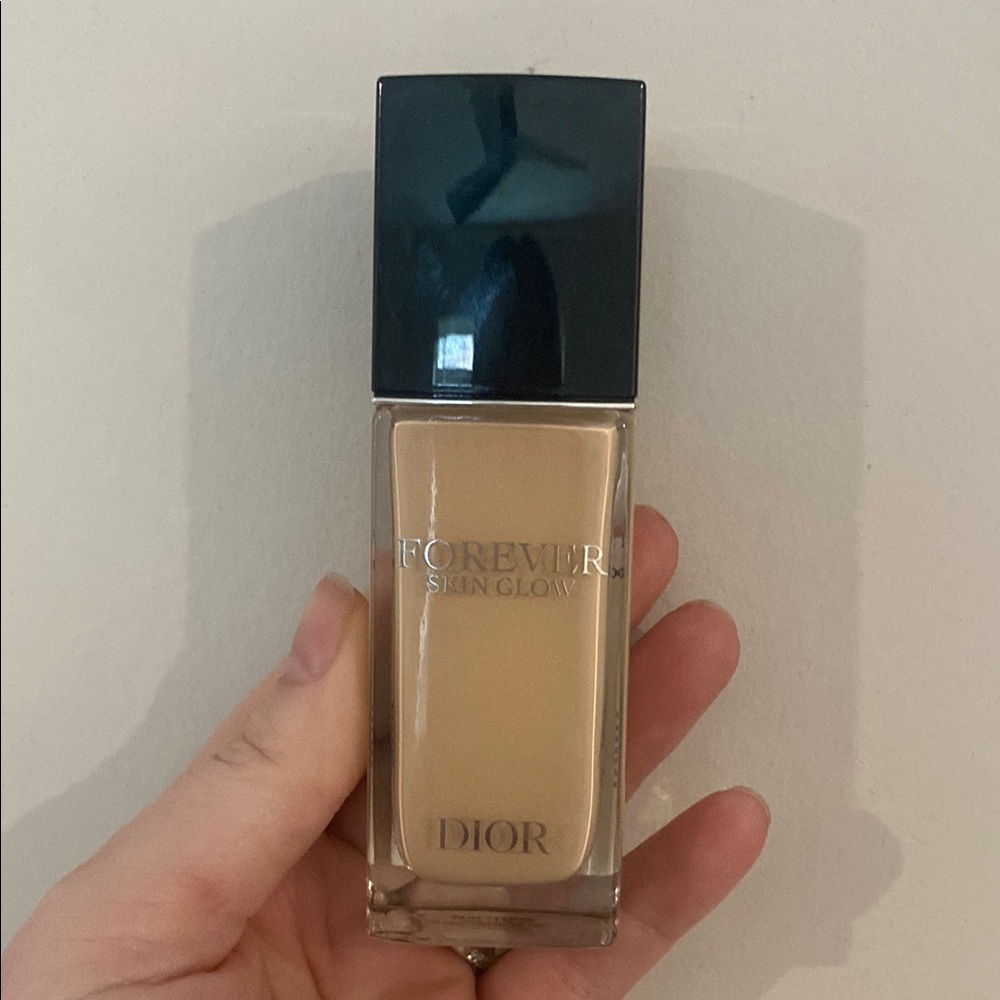 Dior Cream Foundation Radiant Finish 0N